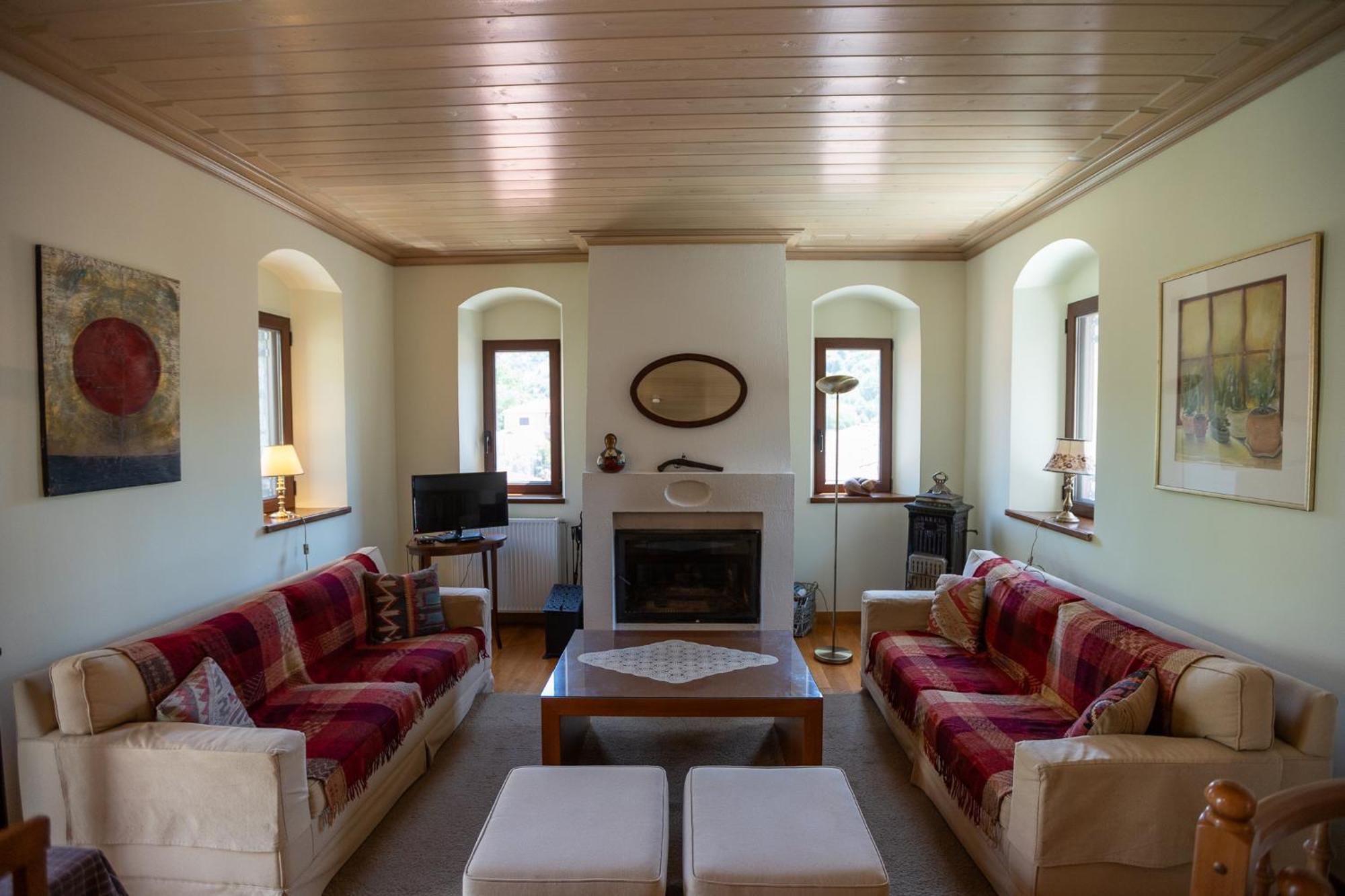 Rustic Home In Heart Of ستيمنيتسا المظهر الخارجي الصورة